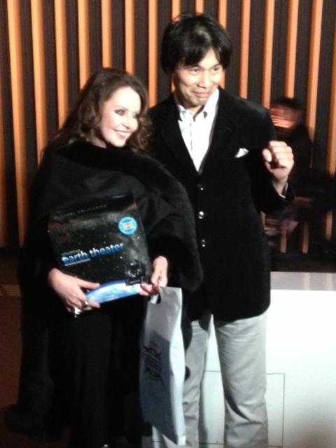 Sarah Visits Japan and China - 2013