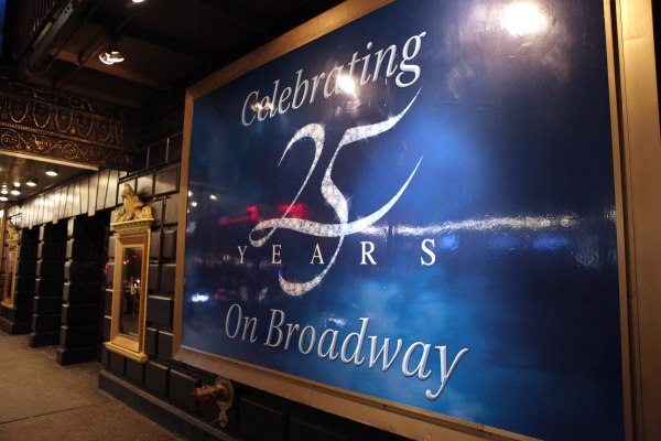 The Phantom of the Opera - 25 Years on Broadway (2013)